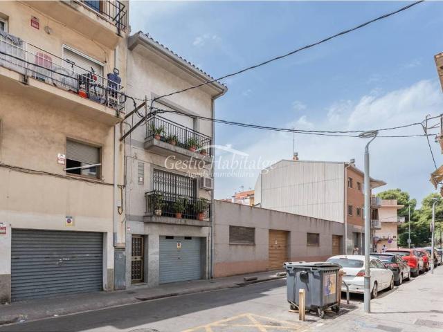 Casa adosada en Venta en Canovelles