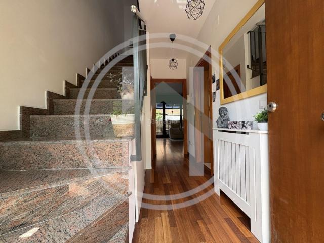 Casa adosada en venta en Cardedeu. Exclusiva casa adosada en el corazón de Cardedeu. Casas adosadas.