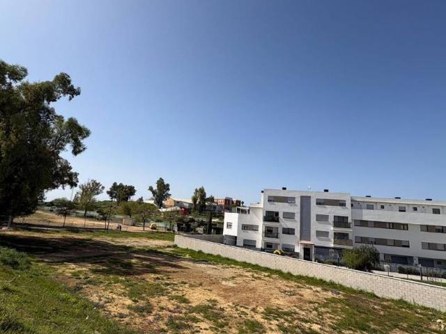 Casa adosada en Venta en Carmona
