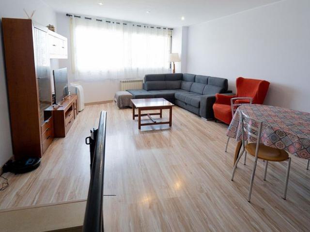 Casa adosada en venta en carretera De Igualada, Llacuna, La, de 237 m² 3 habitaciones por 239.500