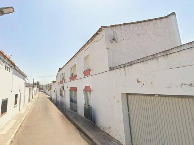 Casa adosada en Venta en Carretera de Sevilla Los Montitos