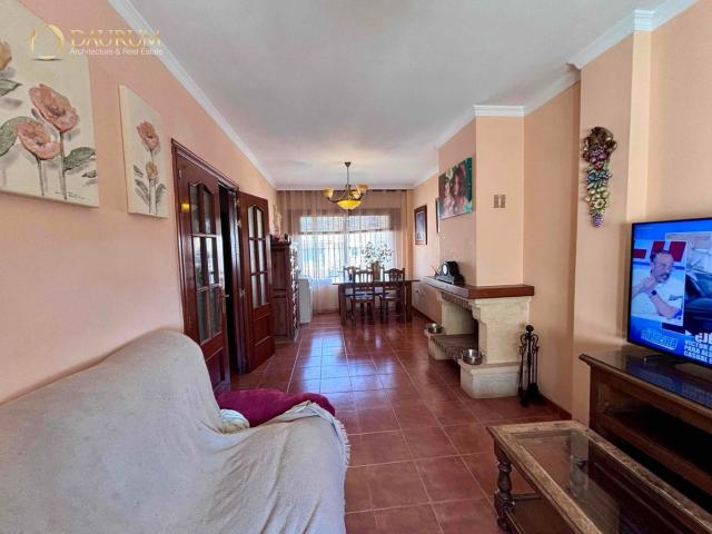 Casa adosada en venta en Cártama, Cártama pueblo. MAGNÍFICO CHALET ADOSADO DE 3 HABITACIONES EN CÁRTAMA. Casas adosadas.