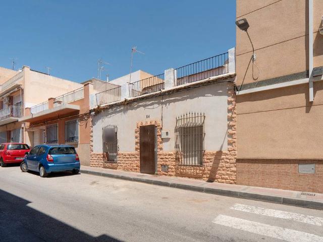 Casa adosada en Venta en Casco Antiguo