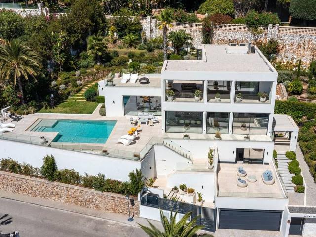 Casa adosada en Venta en Casco Antiguo