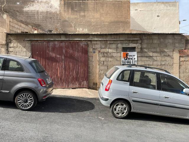 Casa adosada en Venta en Casco Antiguo