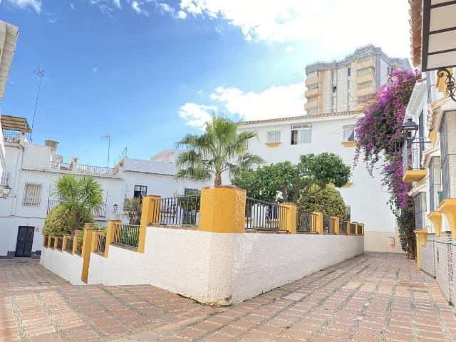 Casa adosada en Venta en Casco Antiguo