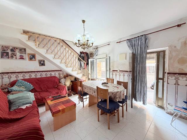 Casa adosada en Venta en Casco Antiguo