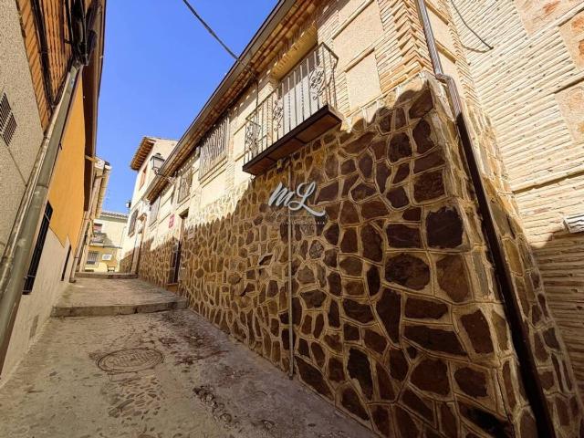 Casa adosada en Venta en Casco Histórico