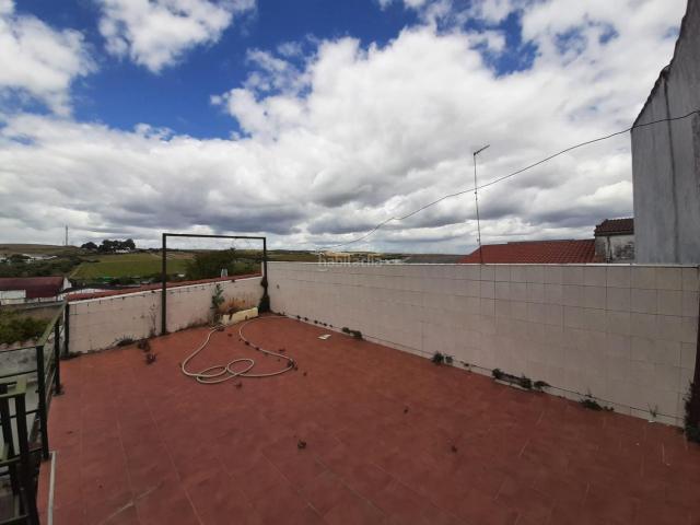 Casa adosada en venta en Casar de Cáceres. Unifamiliar con patio y garaje en Casar de Cáceres. Casas adosadas Casar de.