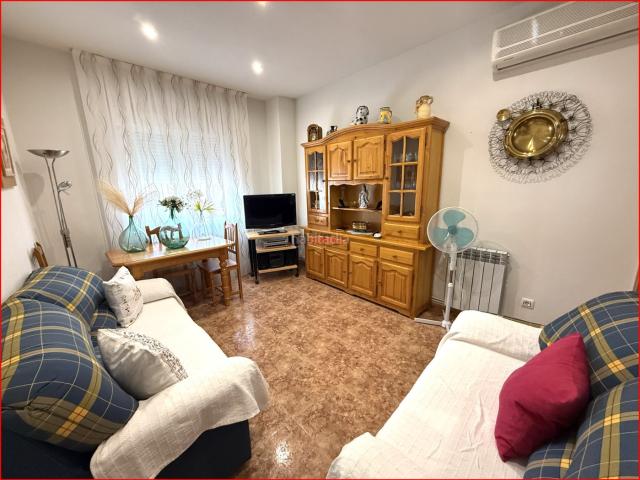 Casa adosada en venta en Casar de Escalona El. DEPARTAMENTO FINANCIERO PROPIO SACANDO EL 100% MÁS GASTOS CUMPLIENDO REQUISITOS DE FINANCIACIÓN. Casas adosadas Casar de Escalona.