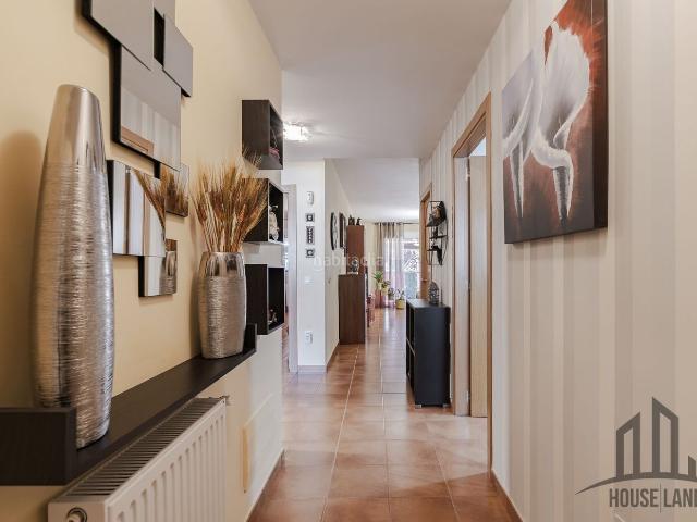 Casa adosada en venta en Casar El. Casas adosadas Casar.