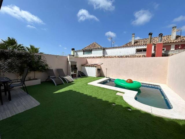Casa adosada en Venta en Casares pueblo