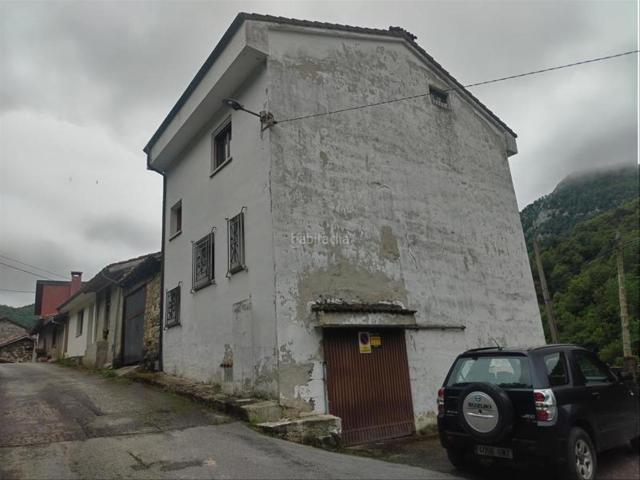 Casa en venta en Caso. Casa de Montaña en Caleao, Caso. Casas.