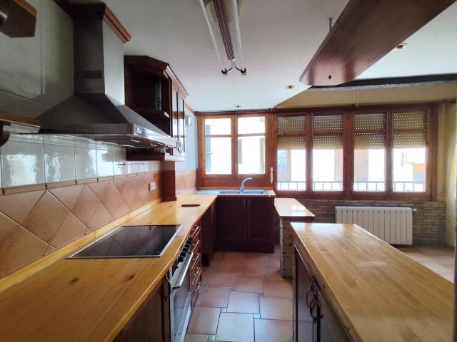 Casa adosada en Venta en Castalla