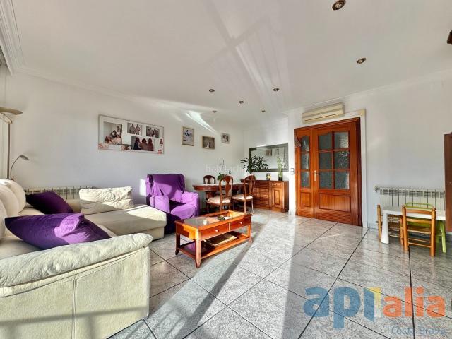 Casa adosada en venta en Castell d´Aro Costa Brava. CASA ADOSADA EN EL CENTRO DE CASTELL D'ARO. Casas adosadas Castell.