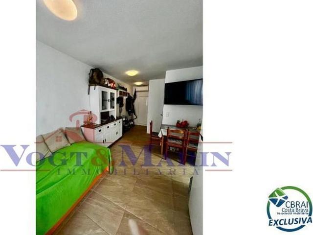 Casa adosada en venta en Castelló d´Empúries, de 57 m² 2 habitaciones por 225.000