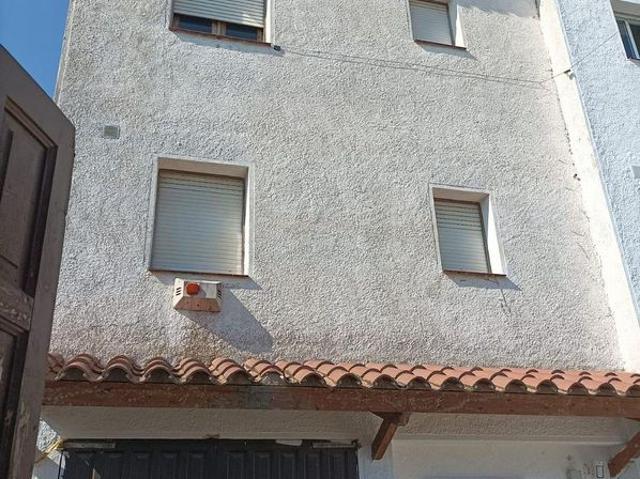 Casa adosada en venta en Castelló d´Empúries, de 126 m² 3 habitaciones por 269.000