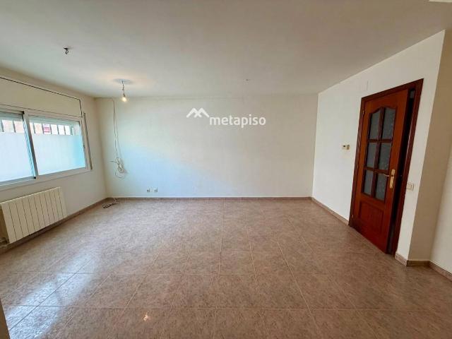 Casa adosada en Venta en Castellet i la Gornal