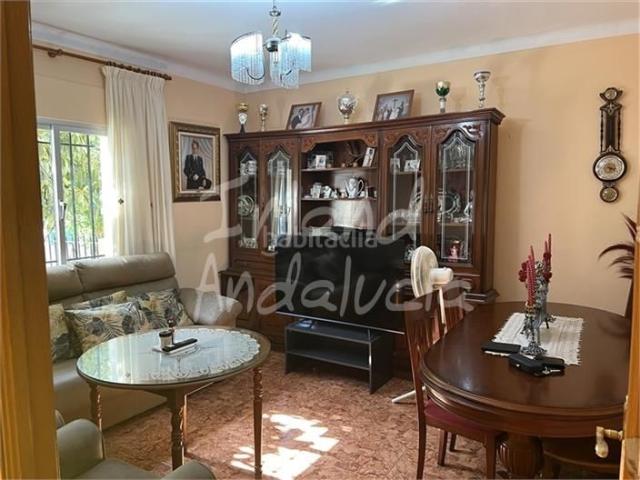 Casa adosada en venta en Castillo de Locubín. Casas adosadas Castillo de.