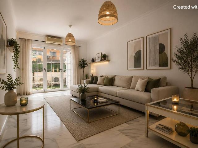 Casa adosada en Venta en Castillo del Romeral Juan Grande