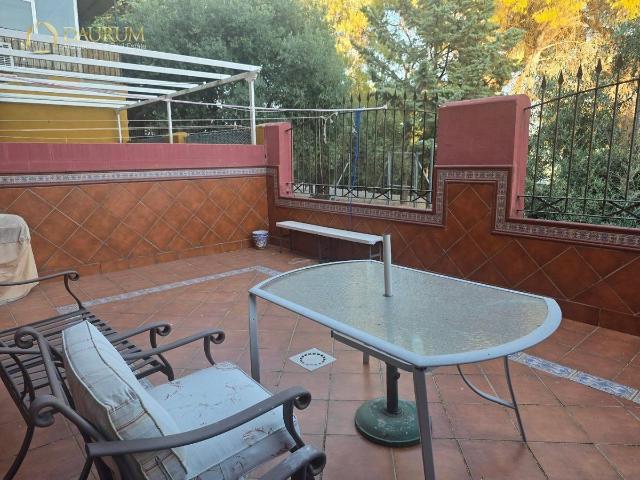 Casa adosada en Venta en Castilleja de la Cuesta