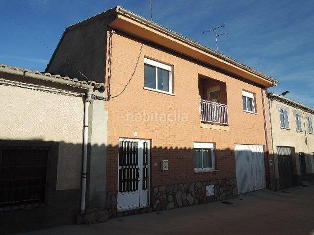 Casa adosada en venta en Castrillo de la Guareña. Casas adosadas Castrillo de la.
