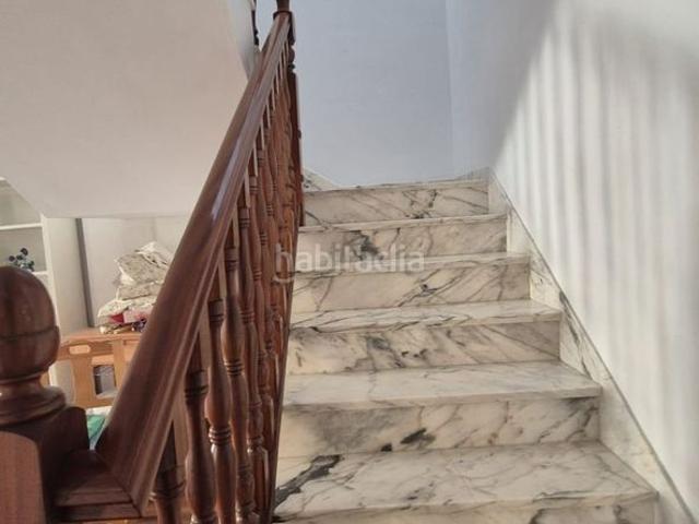 Casa adosada en venta en Castuera. Adosado en venta en Talavera La Real, 4 dormitorios. Casas adosadas.