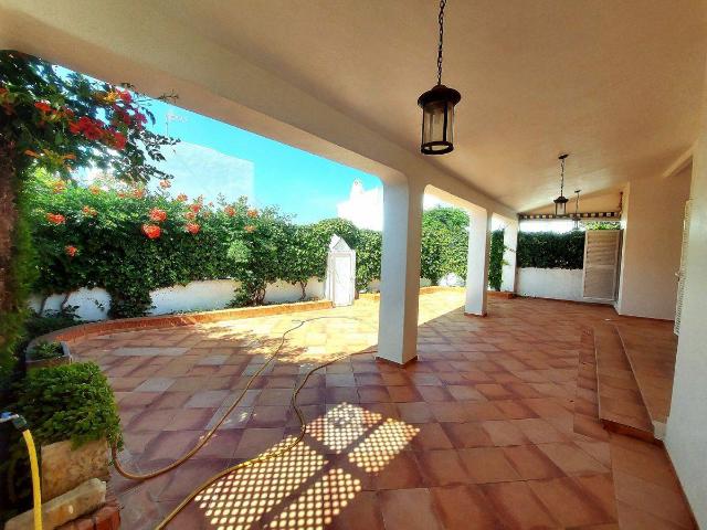 Casa adosada en Venta en Caño Guerrero