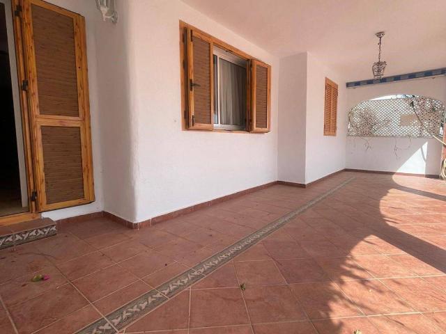 Casa adosada en Venta en Caño Guerrero