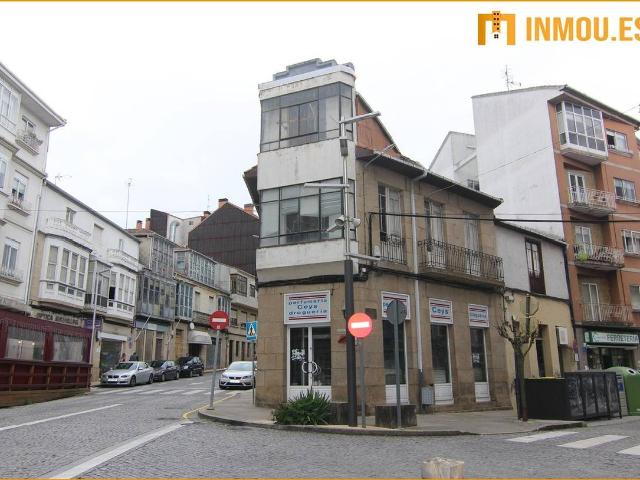 Casa adosada en Venta en Celanova