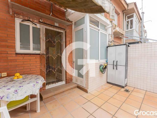 Casa adosada en Venta en Centre