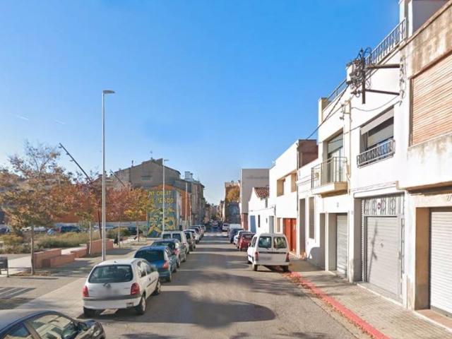 Casa adosada en Venta en Centre