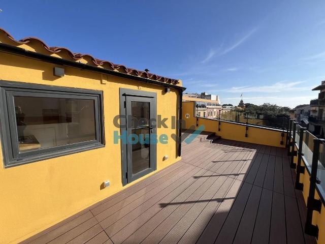 Casa adosada en Venta en Centre