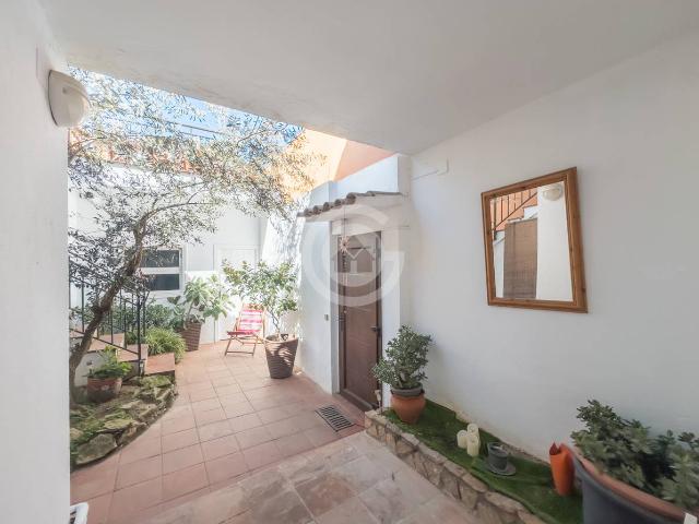 Casa adosada en Venta en Centre