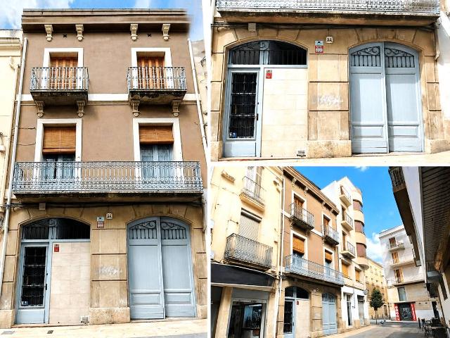 Casa adosada en Venta en Centre