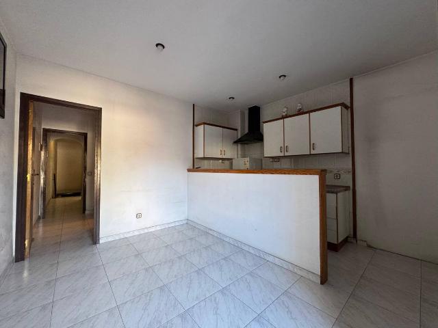 Casa adosada en Venta en Centre