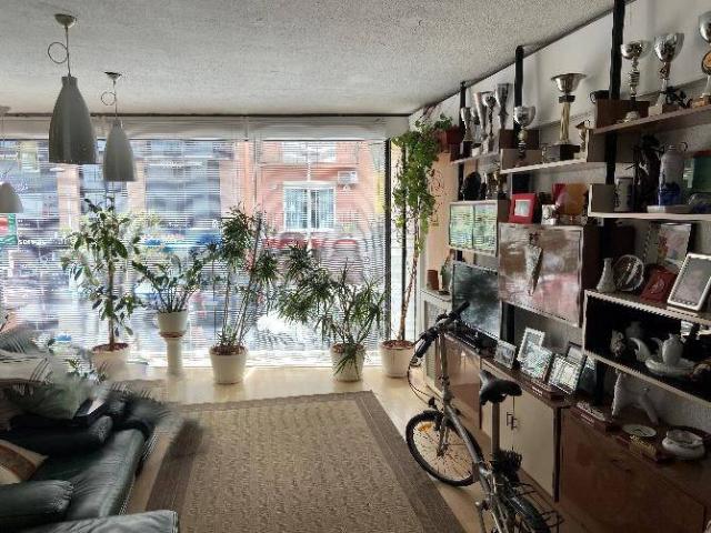 Casa adosada en Venta en Centre