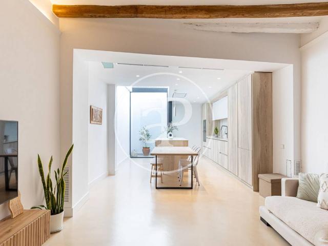 Casa adosada en Venta en Centre