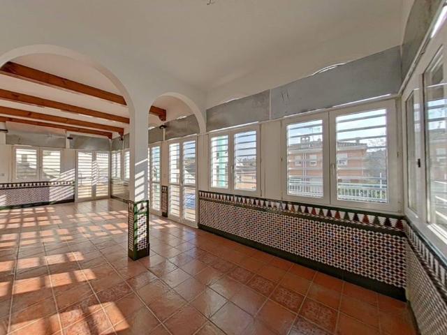 Casa adosada en Venta en Centre