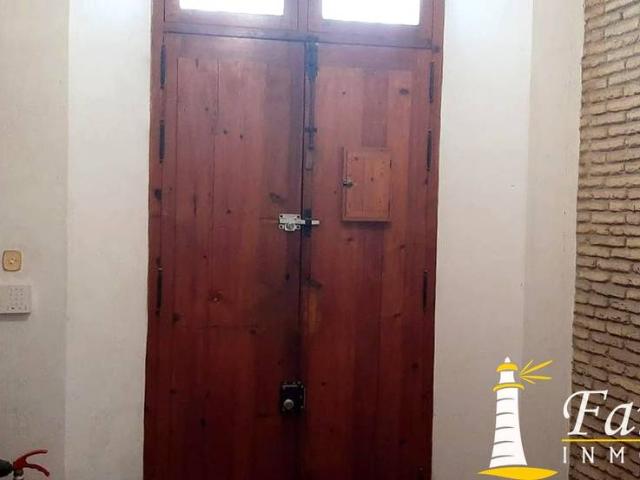 Casa adosada en Venta en Centro Calzada Cabo Noval