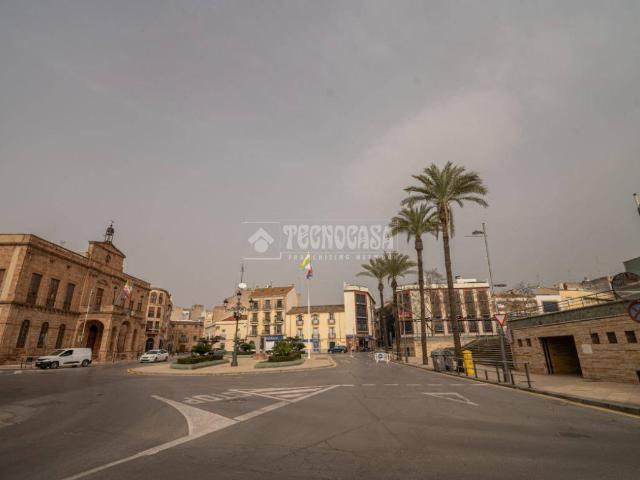 Casa adosada en Venta en Centro ciudad