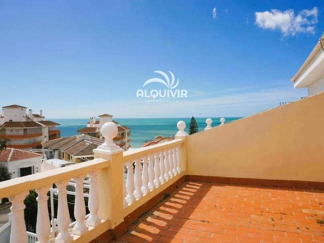 Casa adosada en Venta en Centro Torre de la Higuera