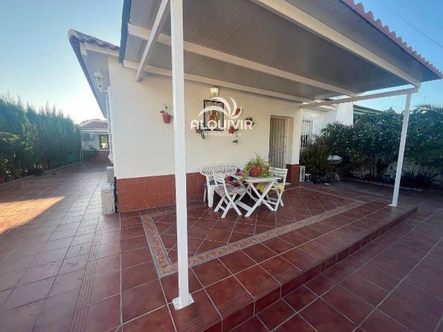 Casa adosada en Venta en Centro Torre de la Higuera