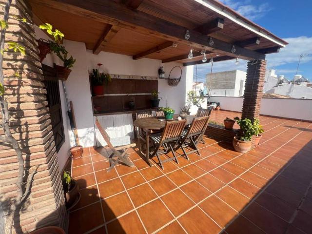 Casa adosada en Venta en Centro
