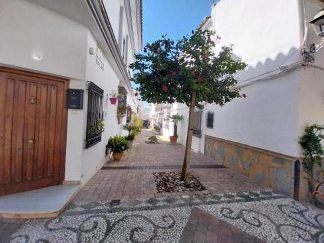 Casa adosada en Venta en Centro