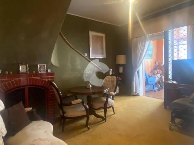 Casa adosada en Venta en Centro