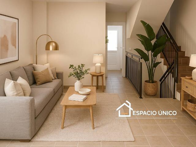 Casa adosada en Venta en Centro