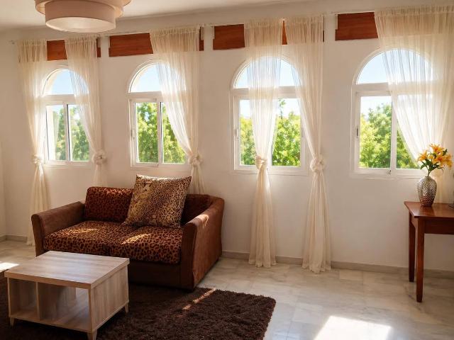 Casa adosada en Venta en Centro