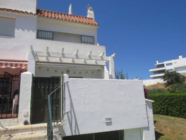 Casa adosada en Venta en Centro