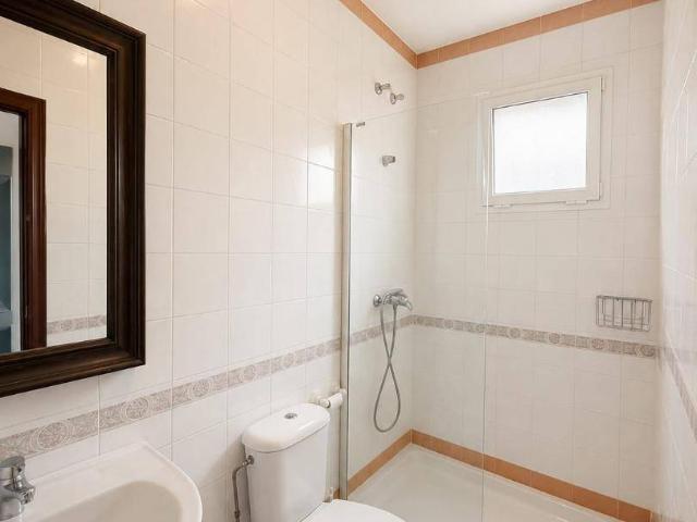 Casa adosada en Venta en Centro
